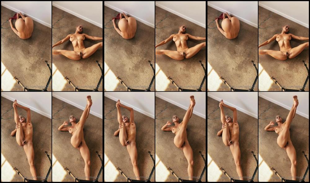 Miav123 23 10 2020 1127325994 My Morning Stretch For You Guys No Panties This Time