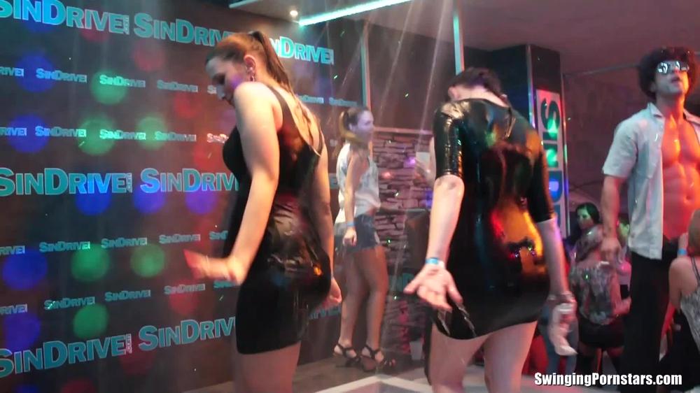 Drunksexorgy.Com 2014-05-21Lesbo Cam