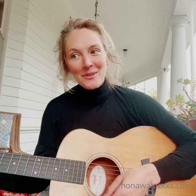 Monawalesxxx 2020 221274399 Here Silly Little Love Song One Favori