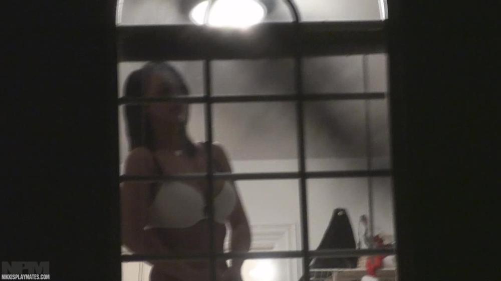 2011.03.25 Peeping Tom