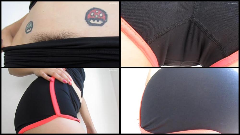 Xxsmiley Bubble Butt And Camel Toe In Spandex