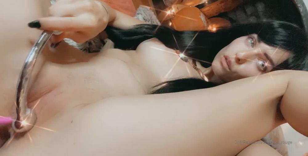 Angelika Rouge 2019 12304299