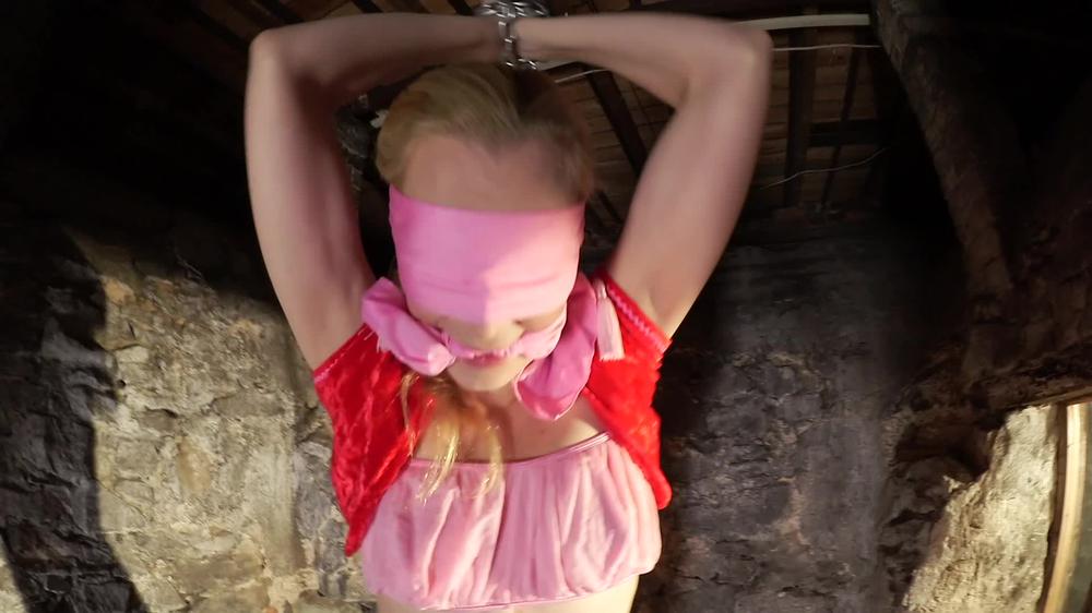 Ariel Anderssen Harem Girl Chained Gagged Blindfolded