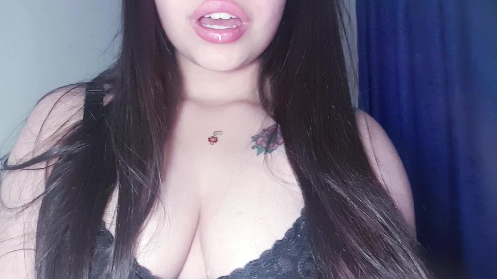 Sophielatina My Mouth Is Tempting You So Much