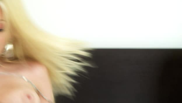 Riley Steele - Strip For Me Sc. 2