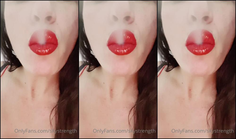 Skystrength 2021 2001987814 Here You For Big Red Juicy Lips