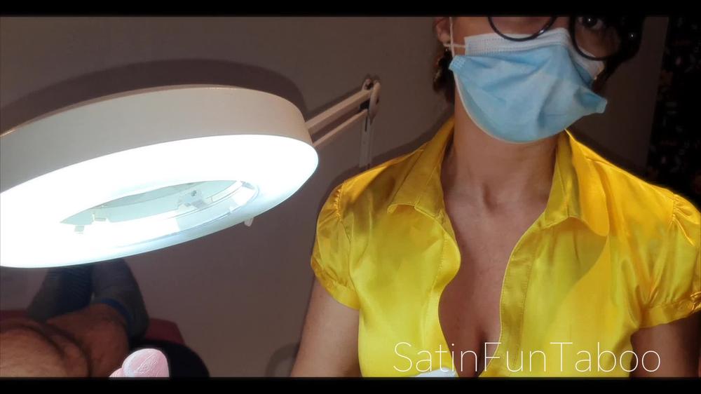 Satinfuntaboo - Accidental Erection At The Doctors Cfnm
