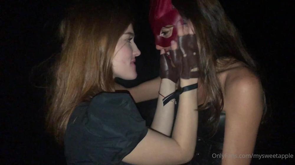 Mysweetapple 2020 1346819919 This Video From Erotic Party Paris