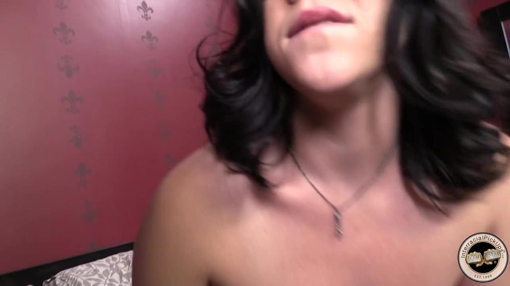 Interracialpickups - 2014.01.18 Savannah Camden  720P