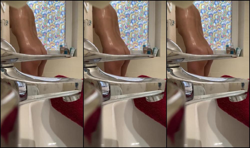 Fit girl have a great orgasm in the shower