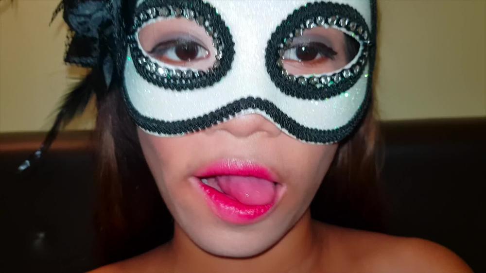 Thai Teen play herself - nice tiny tits AliciaAsia