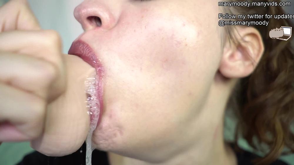 Marymoody - Hd Spit Play Live