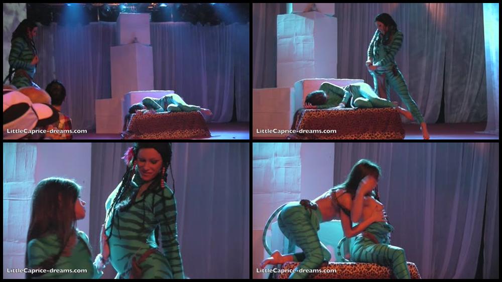 Avatar Lesbo Show