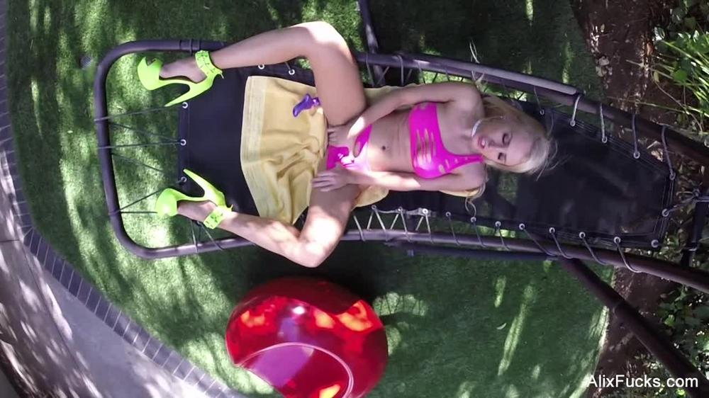 Alix Lynx_Free-Naughty-Outdoor-Voyeur