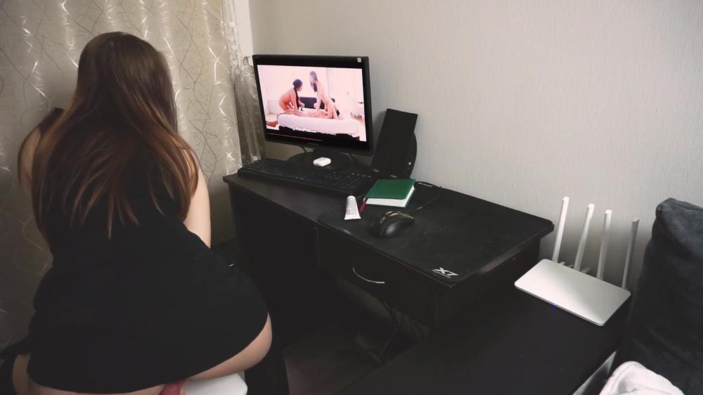This girl dreams of threesome like in porn movie - powerfull orgasm