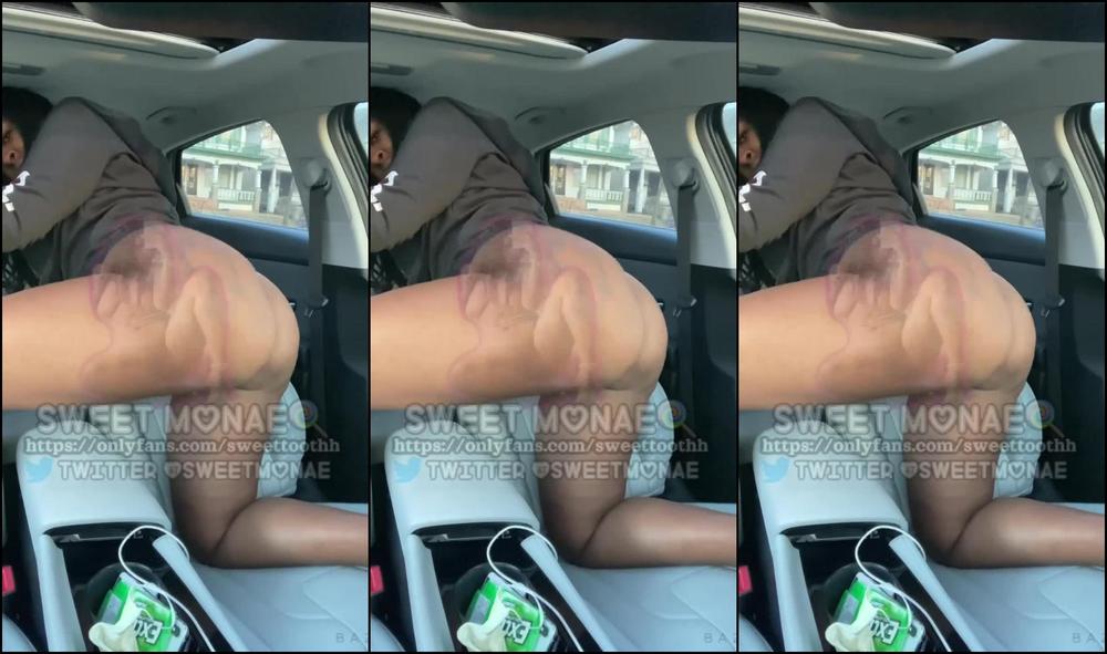 I’m the hood In my car playing with my pussy!
