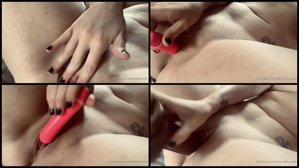 Beachblondde 22 07 2020 572394718 I Payed With Myself In The Shower Was Horny As Hell Afterwards Gagging For My Bbc Dildo