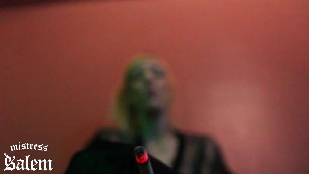 Mistress Salem Seduced And Enslaved To Eat My Ashes
