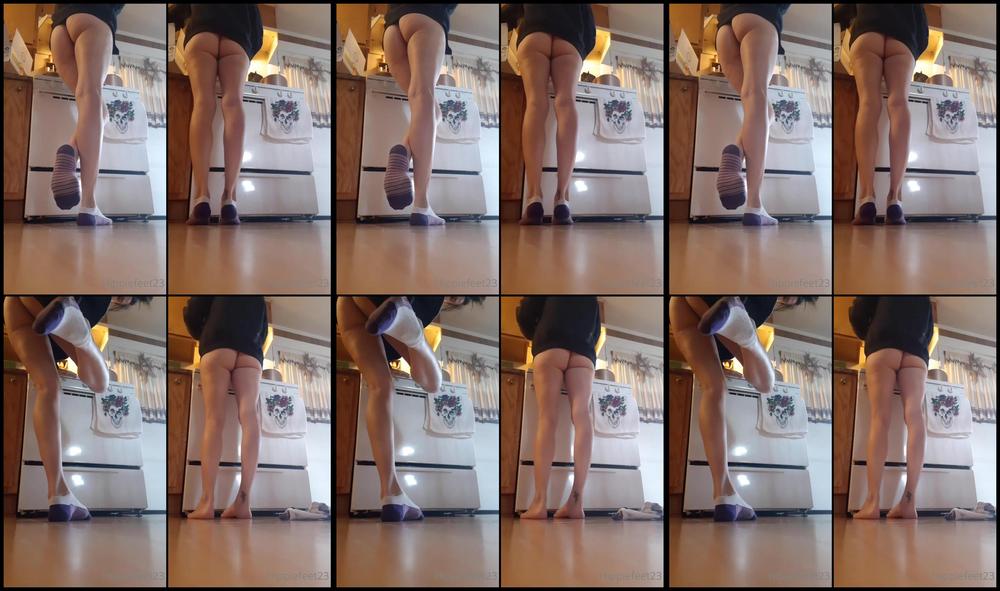 Hippiefeet23 31 10 2020 1175404369 Snack Time What Are You Up To