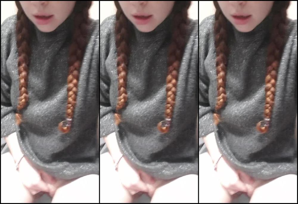 Young Babe Masturbating In Public Toilet On A Work Break.