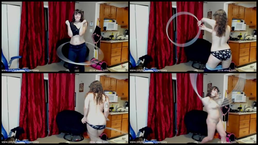 Tiggerrosey 17 10 2020 969952423 Me Hula Hooping Naked
