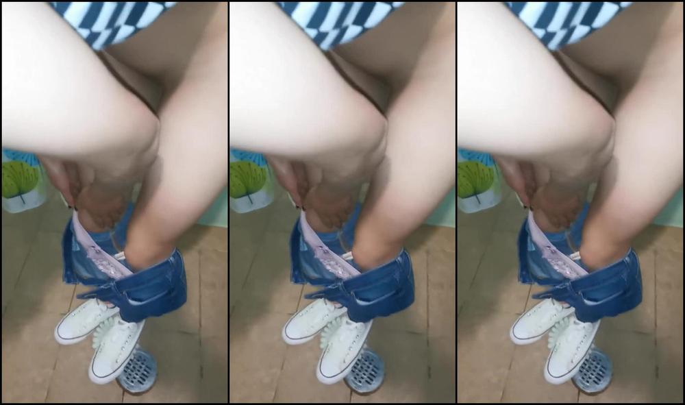 A HIJASTRA MEXICANA le ENCANTA LA VERGA DE SU PADRASTRO