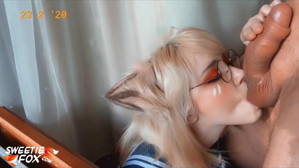 022 - Beautiful Fox Suck Cock And Cum Swallow