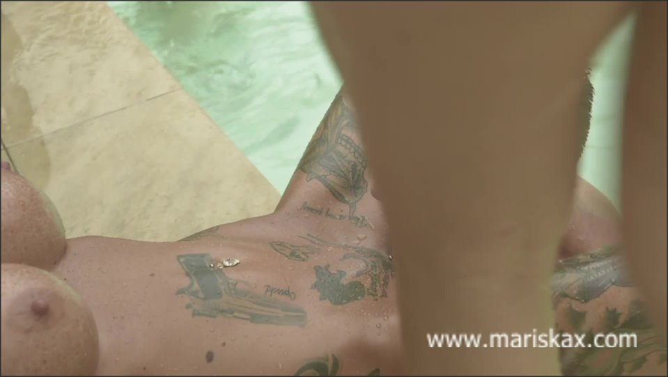 Mrx0138_Summersexparty_1