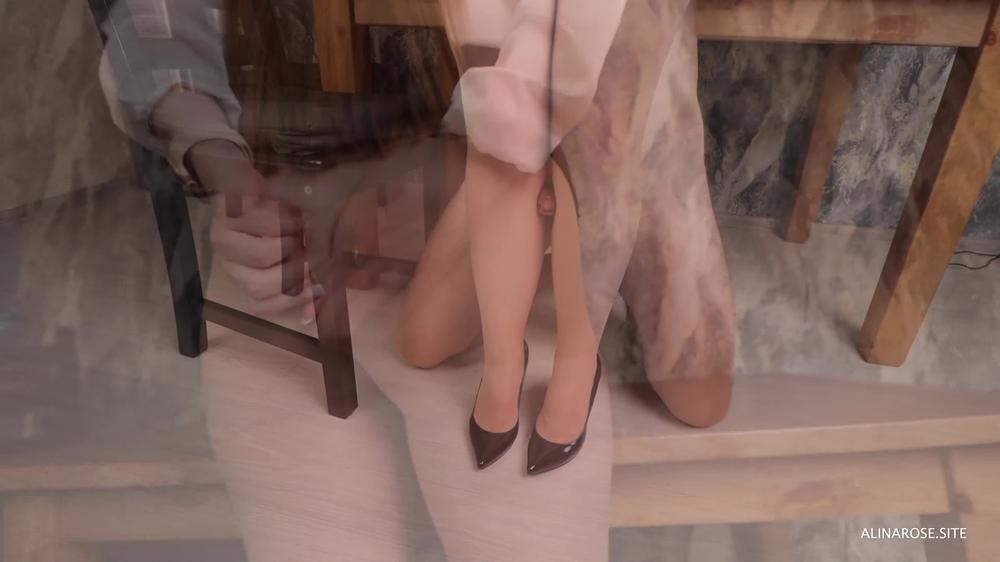 Hot Teacher Tore Her Pantyhose And Gave Her To Fuck On The Table - 2160P