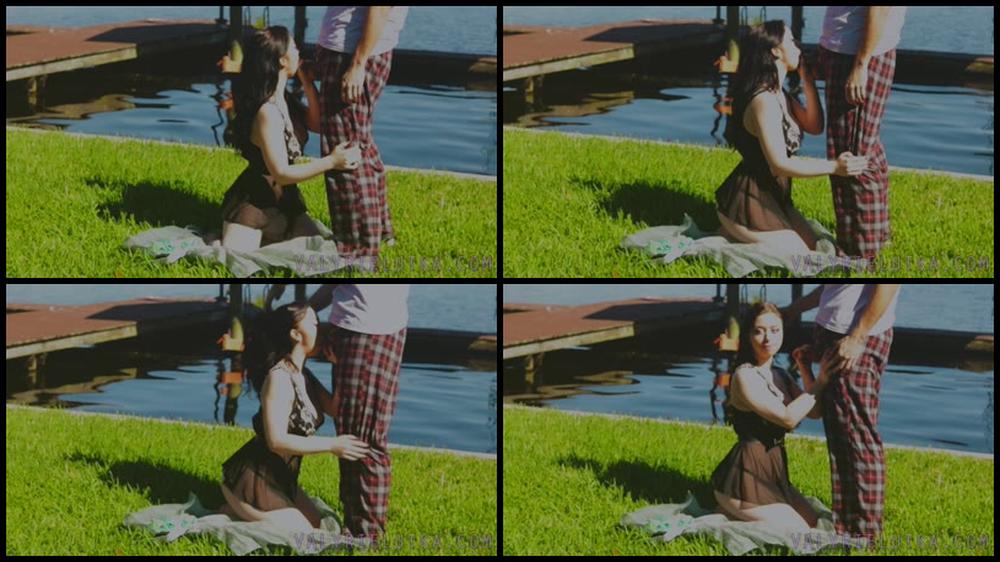 Valyrielutka First Public Blowjob Outside Lake Voyeur