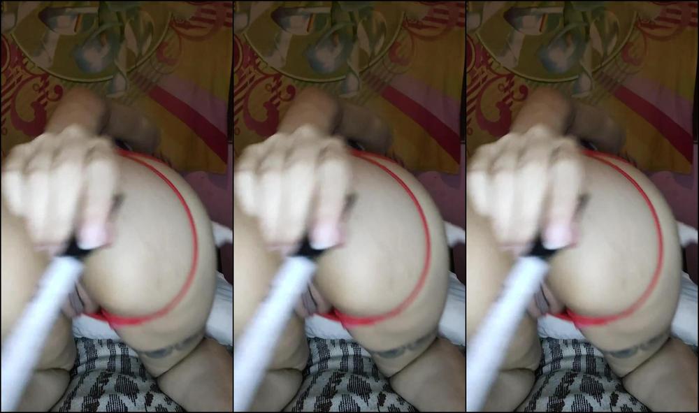 linda mexicana masturbándose el ano