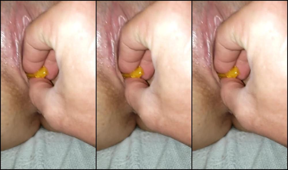 Weird slut wants peaches in her pussy while we fuck