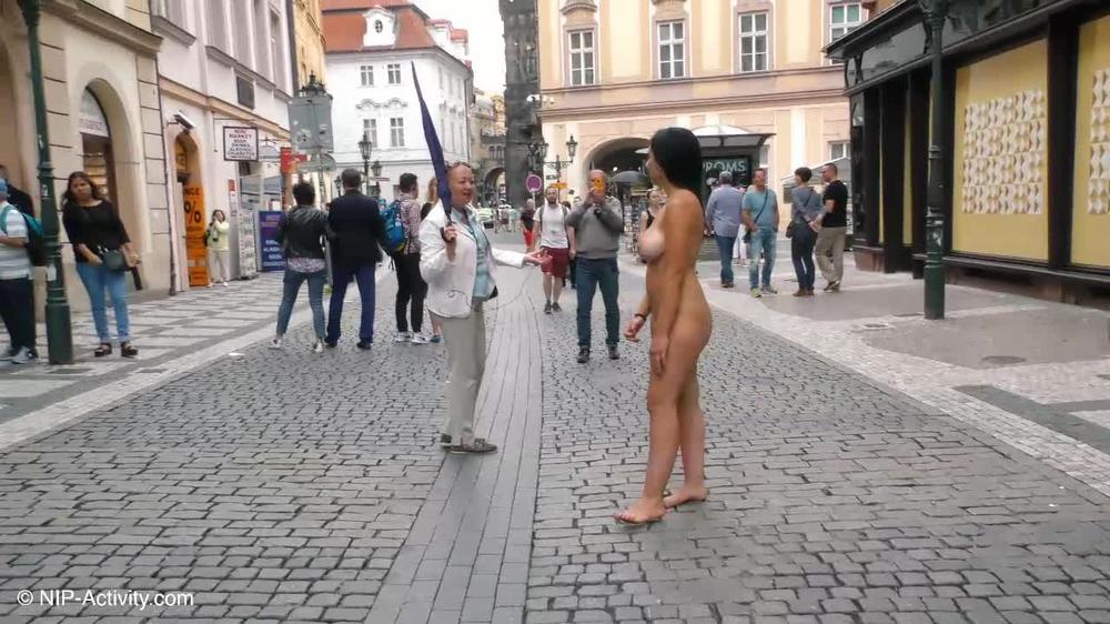 Nip-Activity - Busty Babe Alex Nude In Public 720P