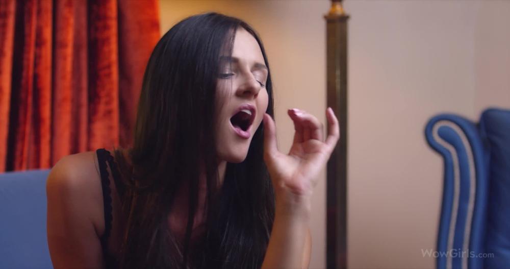 Wowgirls - Kira - Silent No Longer