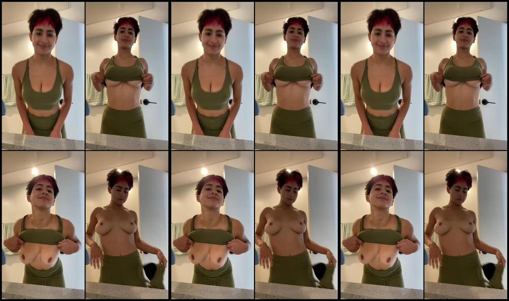 Miav123 16 04 2021 2084416731 Ready For A Shower
