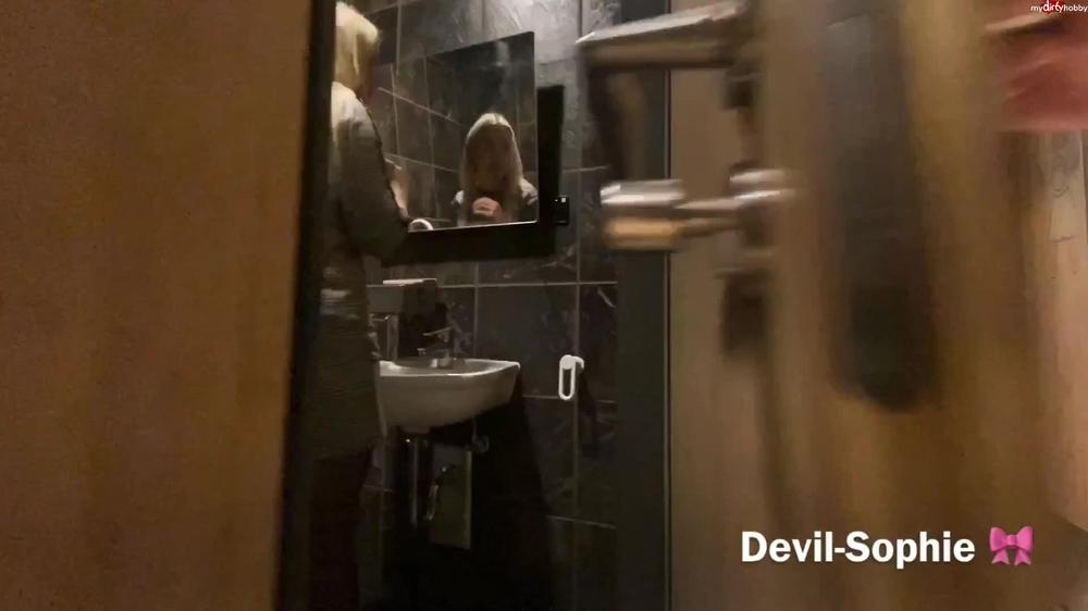 Fastfood Piglets - Really Messed Up The Fast Food Toilet Full Of Piss With Devil-Sophie