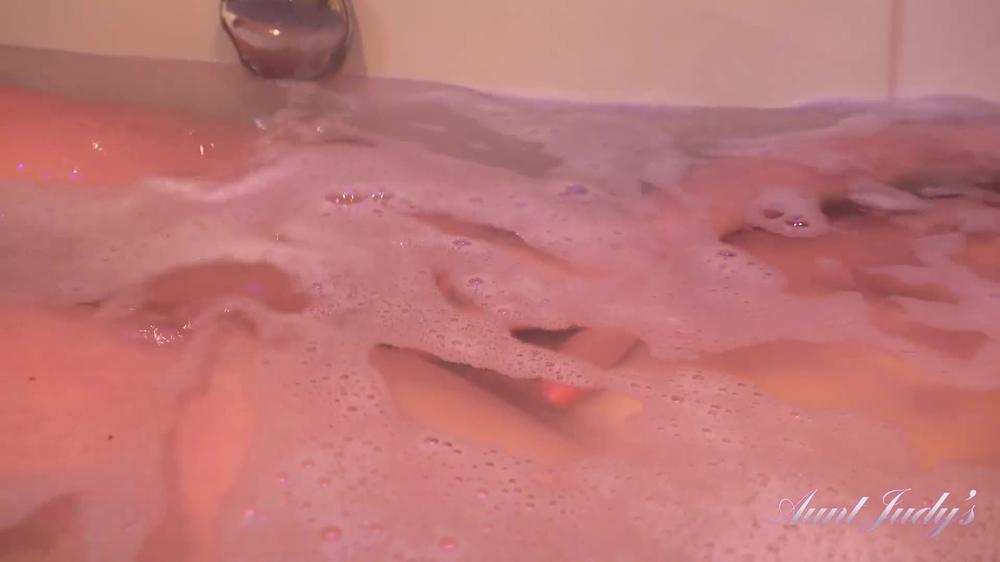 Olga Cabaeva Auntjudys.Com Bathtime Play 12.01.2020