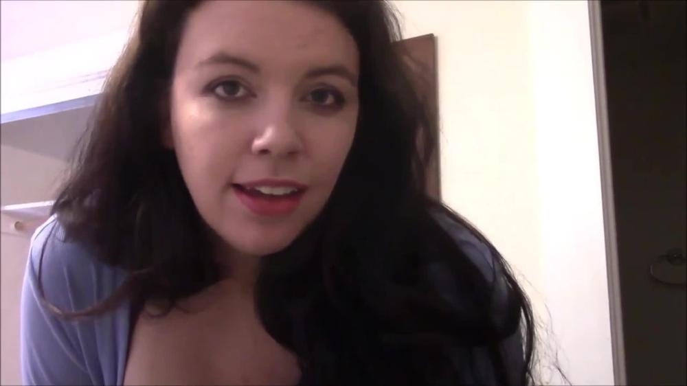 Lovely-Lilith-Chubby-Step-Daughter-Needs-Experience-2018-09-15_Ofd05W