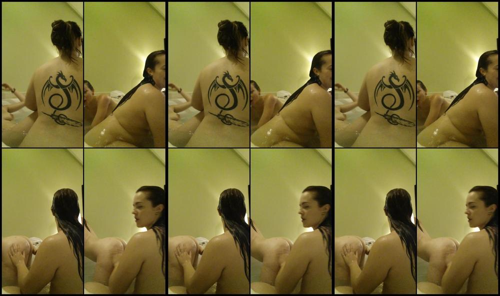 Mandybabyxxx 2 Girl Bath 2015 02 18
