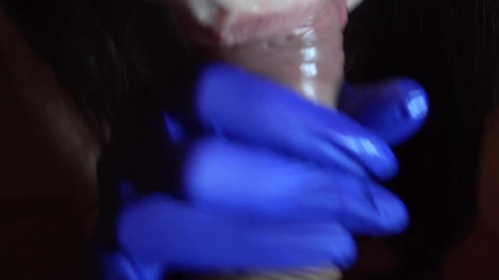 Coronavirus is not a hindrance for blowjob
