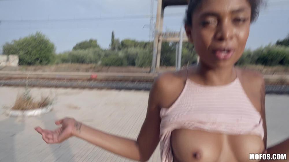 [Publicpickups] Weekend Fuckaway 22.08.2018.1080P
