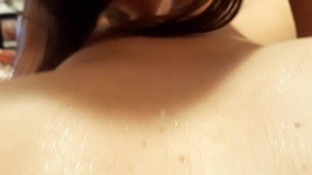 There is yogurt from her pussy much tastier.