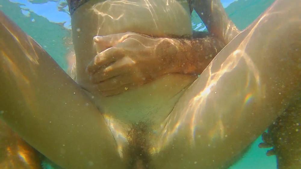 Underwater Sex#My PUSSY LIPS Tremble & Vibrated during ANAL underwater SEX