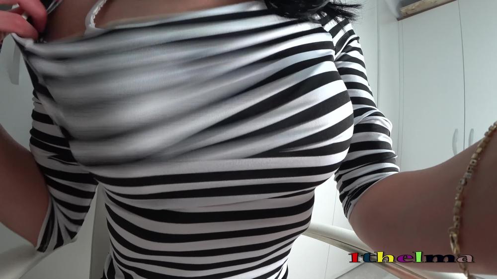 Great orgasm in my lunch break time. Amateure Skinny 4k