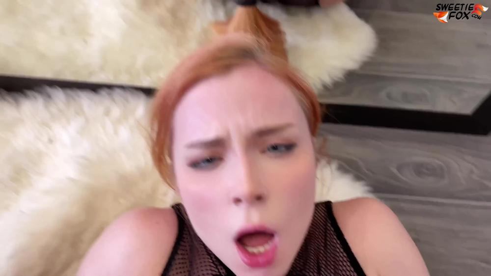 Redhead had Sex Muscle Neighbor while Husband on a Business Trip