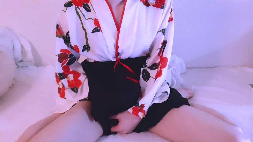 Happy New Year !  Cute Kimono