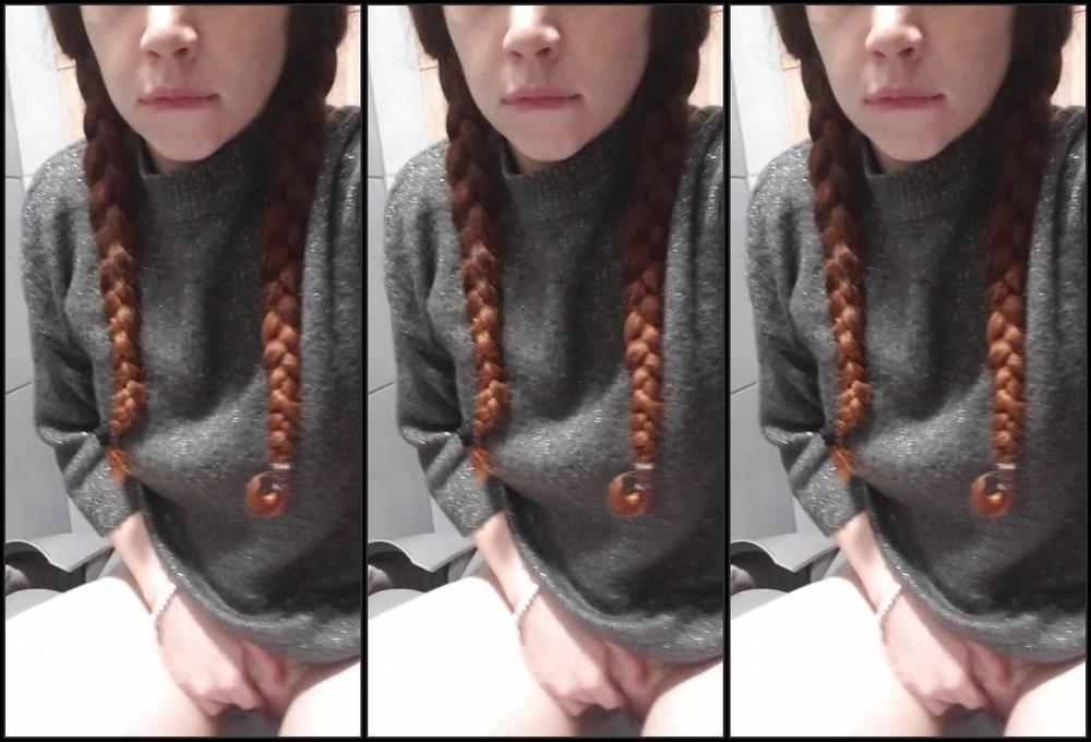 Little Lee Young Babe Masturbating In Public Toilet On A Work Break