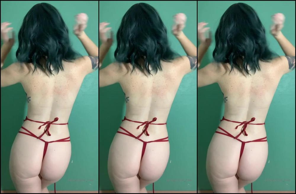 Poison Ivee 2019 16092477 You Wanna See More