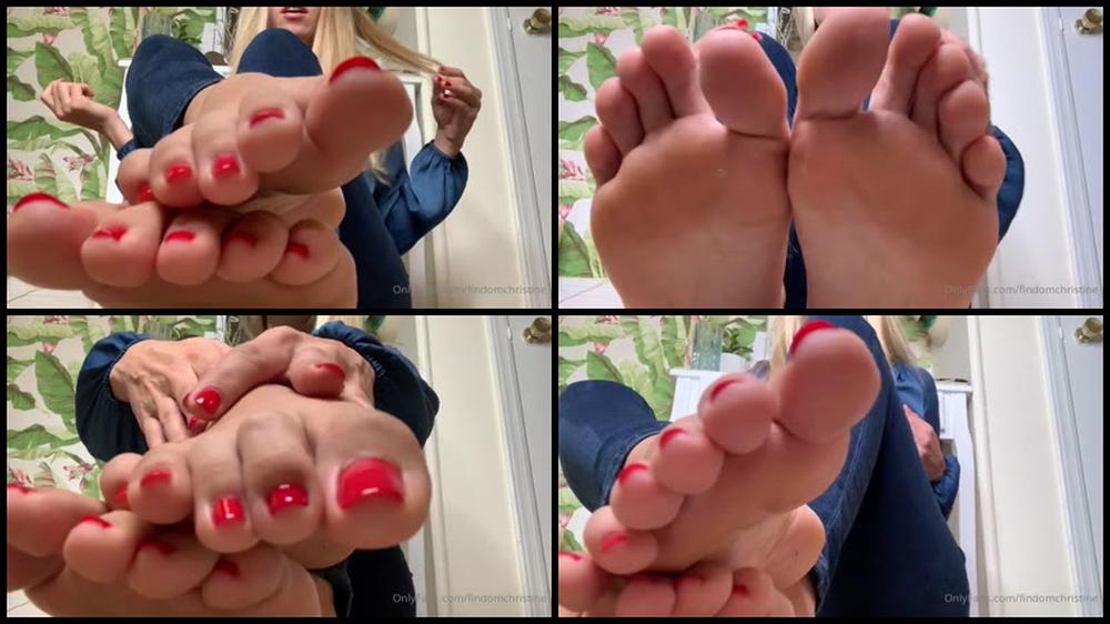 Findomchristine 18 09 2020 914481425 6 Min Foot Worship Clip My Red Toes Are So Hot