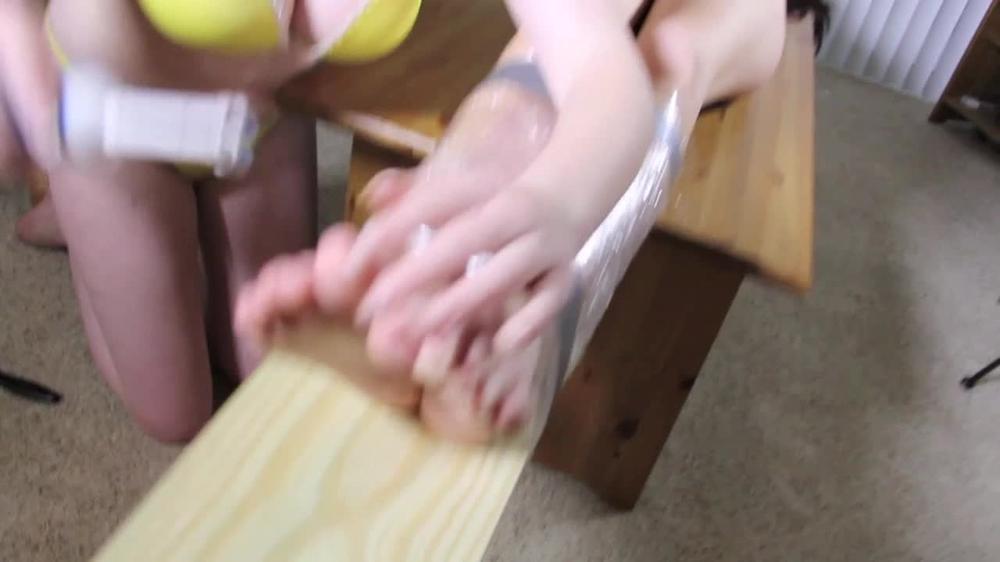 Zentickling - Nina Strapped To The Board